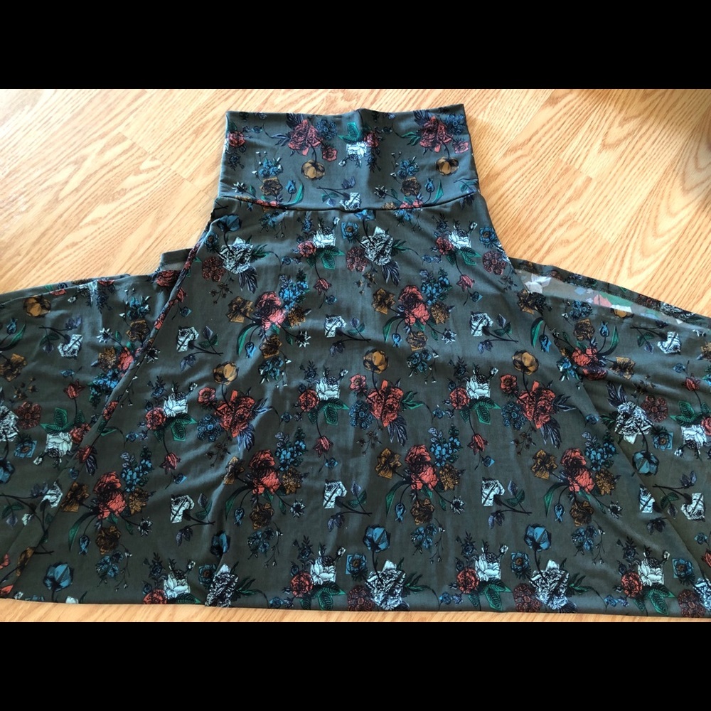 LulaRoe Maxi Skirt